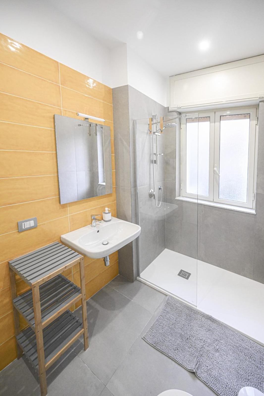 Signora Titina Rooms Nápoly Kültér fotó